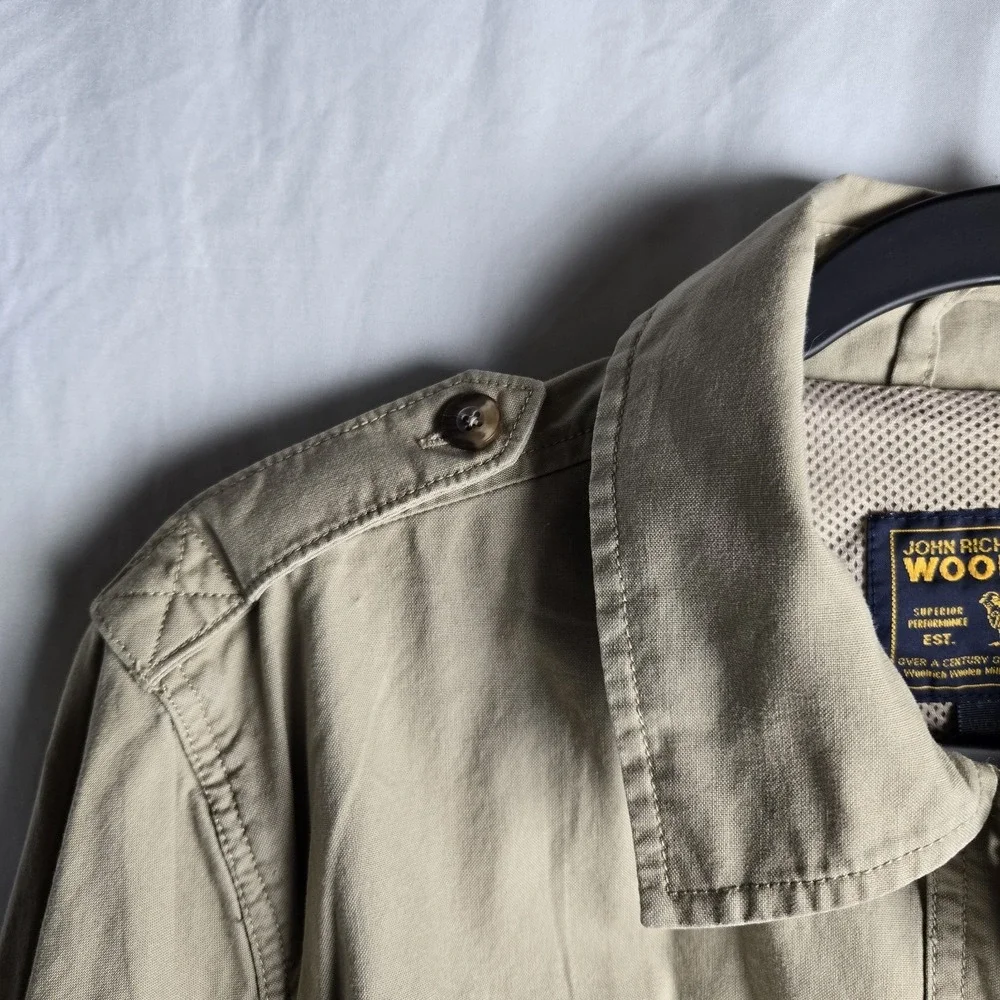 Vtg Womens Large Woolrich Cotton Button Close Safari Jacket Belted Khaki Chore - Picture 3 of 9